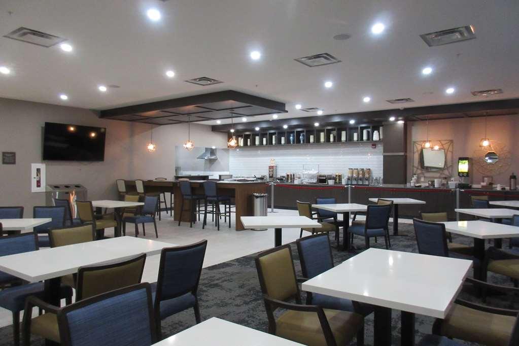 Western Premier Executive Residency Medicine 4* Medicine Hat